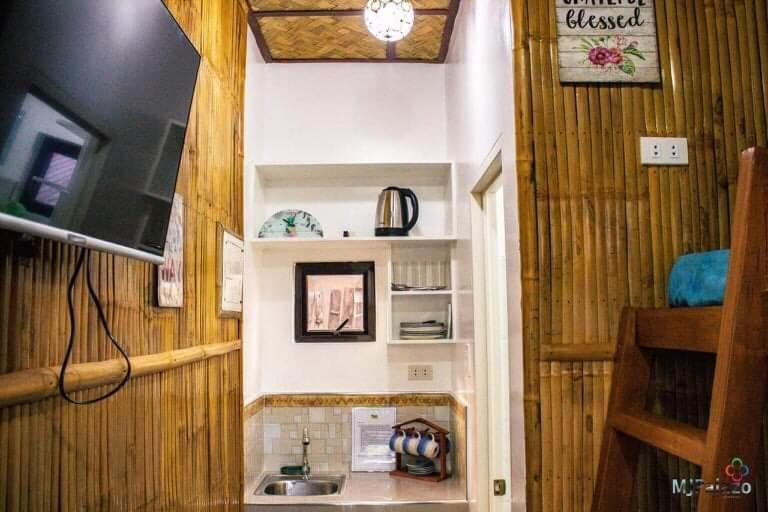 Haven Breeze Resort - A Home Of Hundred Islands Alaminos Exterior photo